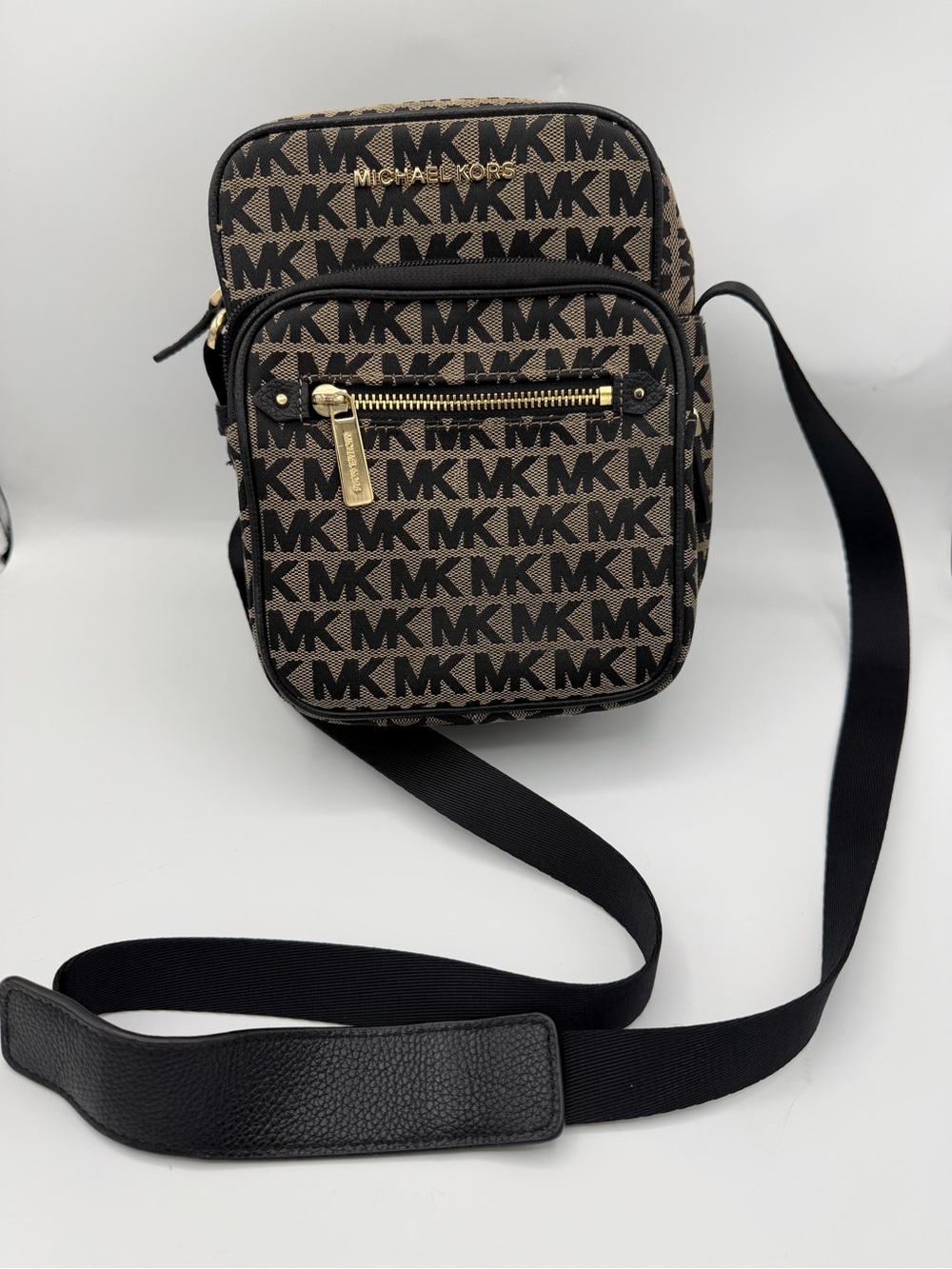 Michael Kors Black Khaki Bedford Flight Bag JetSet Travel Jacquard Crossbody